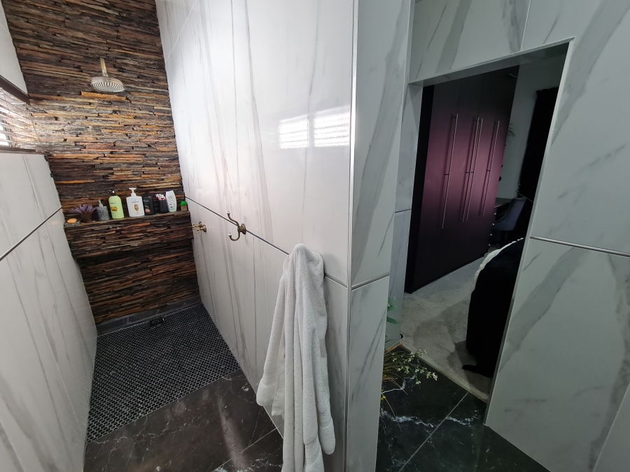 3 Bedroom Property for Sale in Marina Martinique Eastern Cape